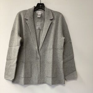Beautiful light weight blazer one button